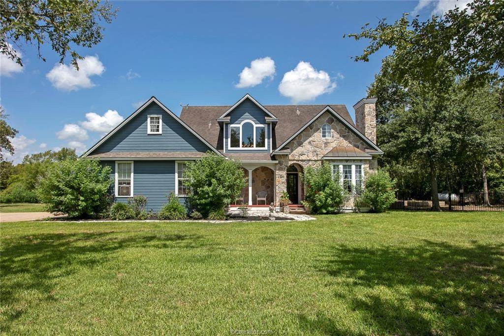 3310 Triple Bend Circle - Photo 1