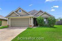 935 Crested Point - Photo 1