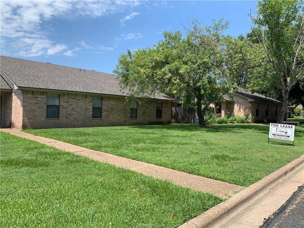 2510 Hickory Drive - Photo 1