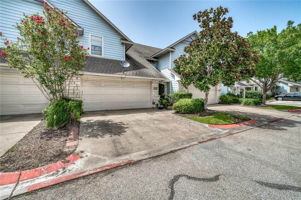 1227 Canyon Creek - Photo 1