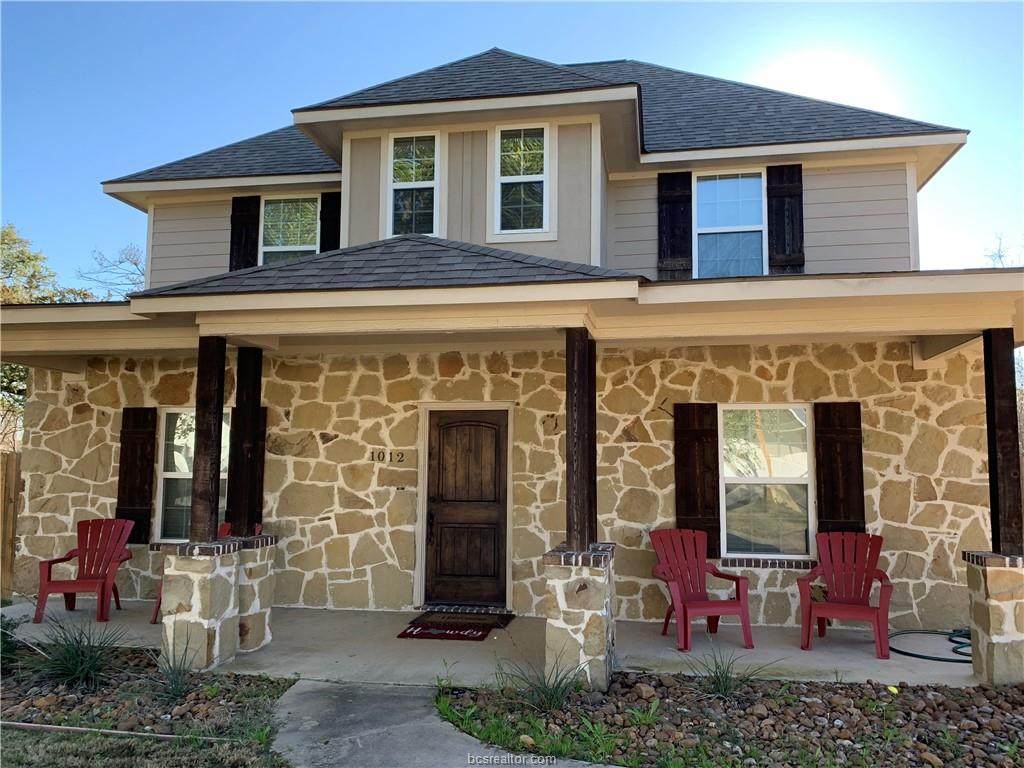 1012 Milner Drive - Photo 1
