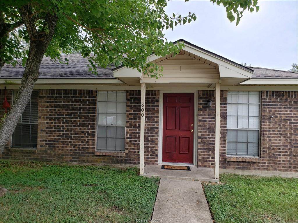 800 Concho Place - Photo 1