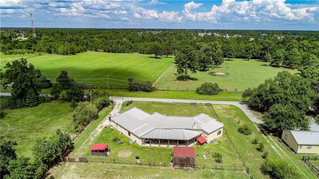 8635 Matthews Lane - Photo 1