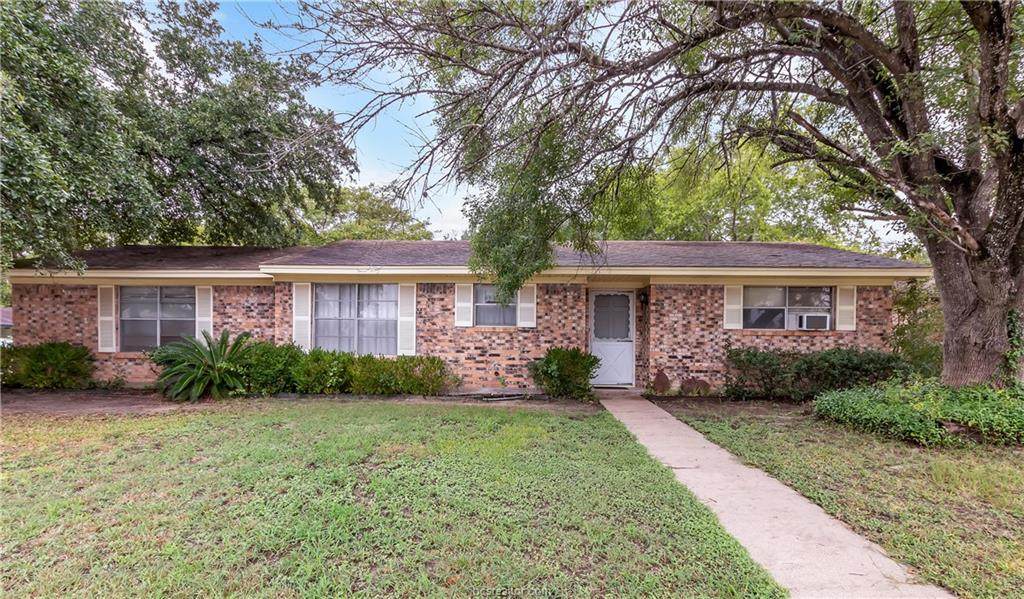 1401 Holleman Drive - Photo 1