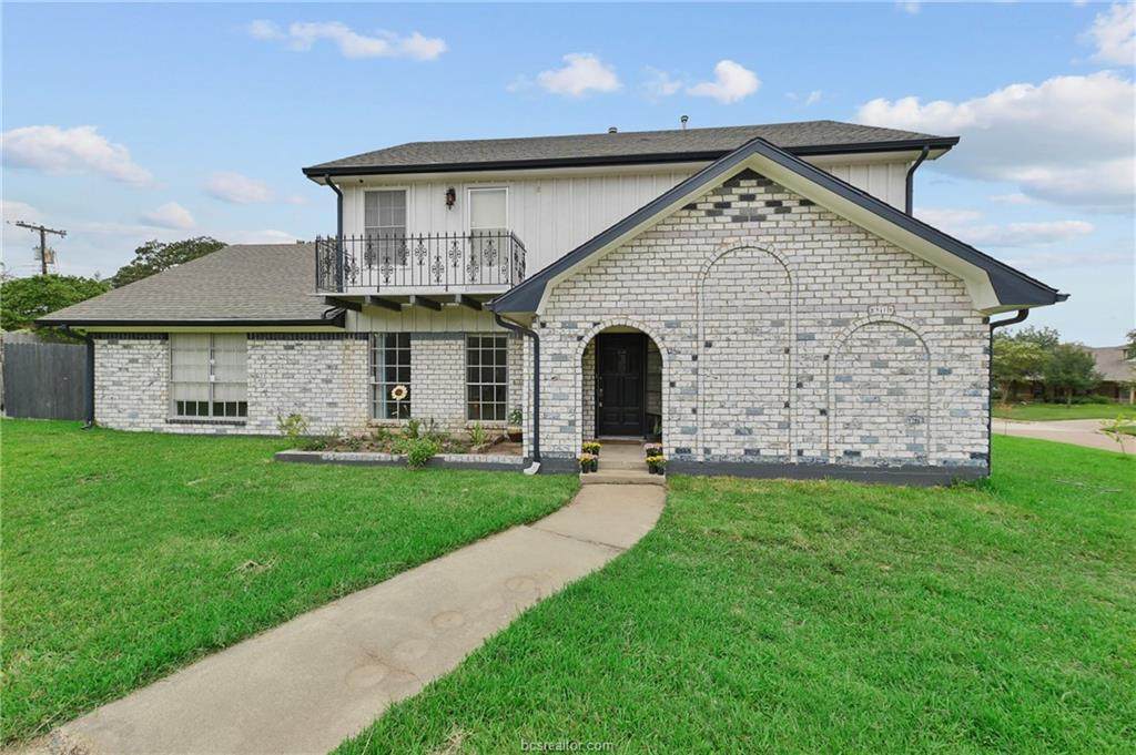 2515 Towering Oaks Drive - Photo 1