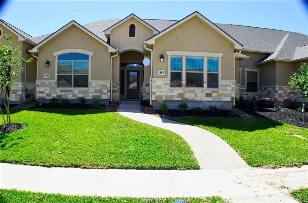 1486 Buena Vista Drive - Photo 1