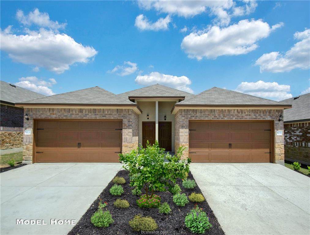 1104/1106 Stanley Way - Photo 1