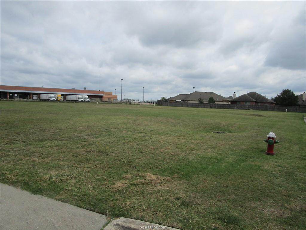 2735 Nash - Photo 1