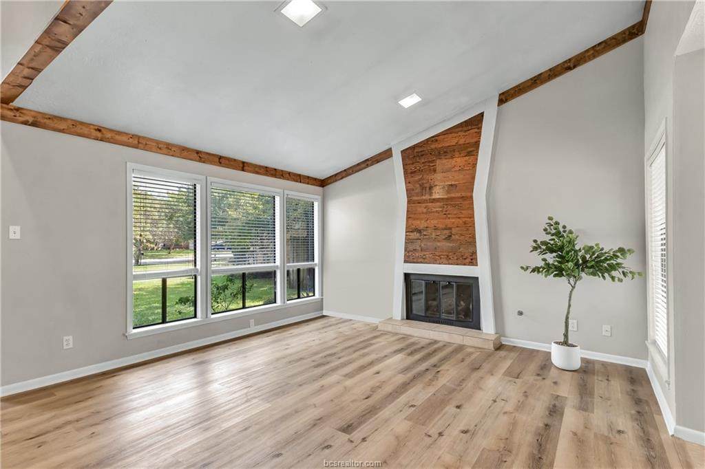 2707 Jennifer Circle - Photo 1