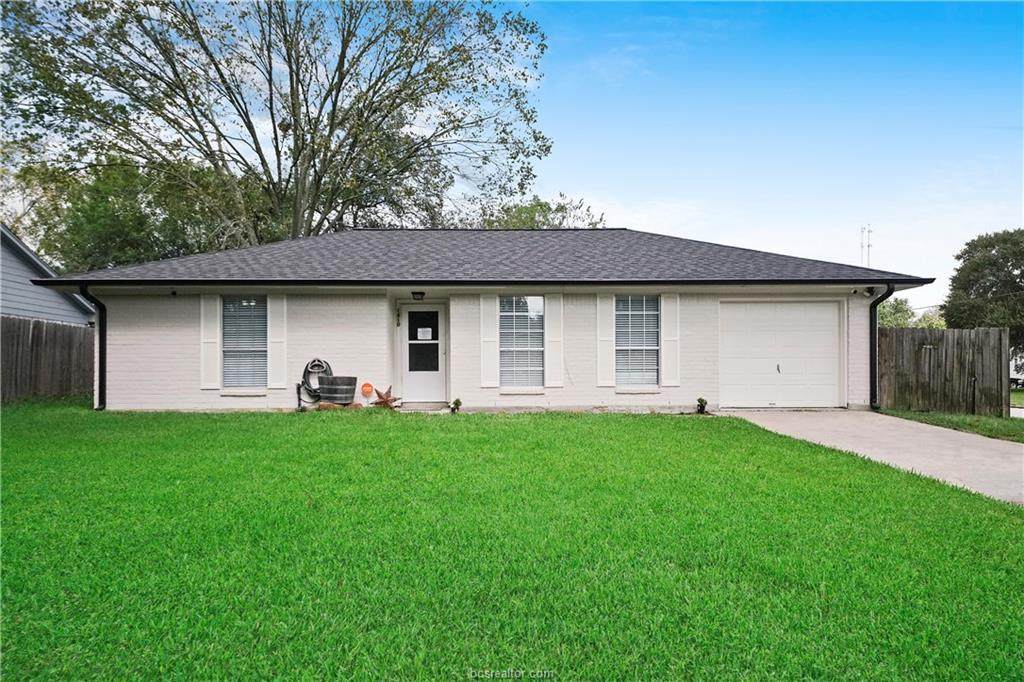 1410 Brazos Street - Photo 1