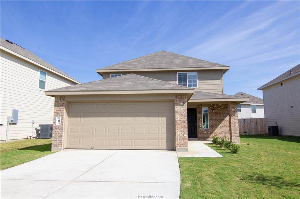 1003 Crossing Drive - Photo 1