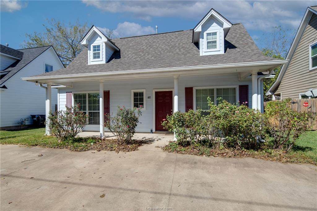 617 Columbus Street - Photo 1