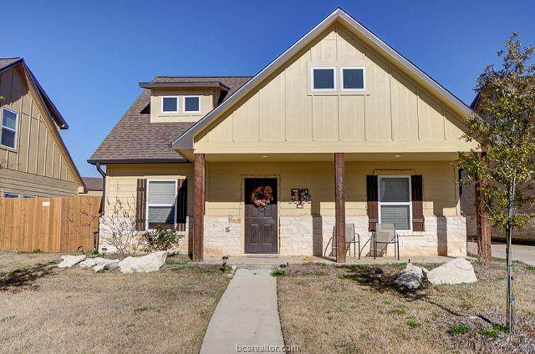 3373 Keefer - Photo 1
