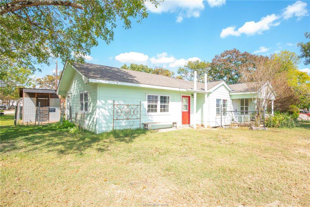 112 Eloise Street - Photo 1