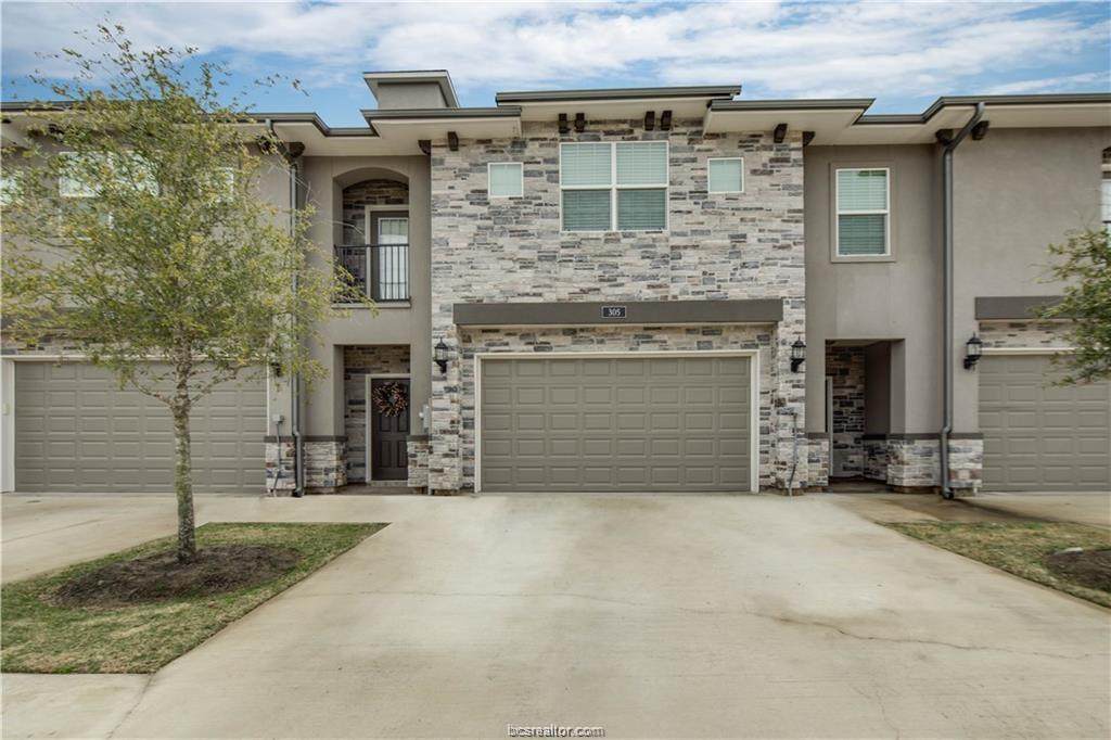 305 Sageway Court - Photo 1