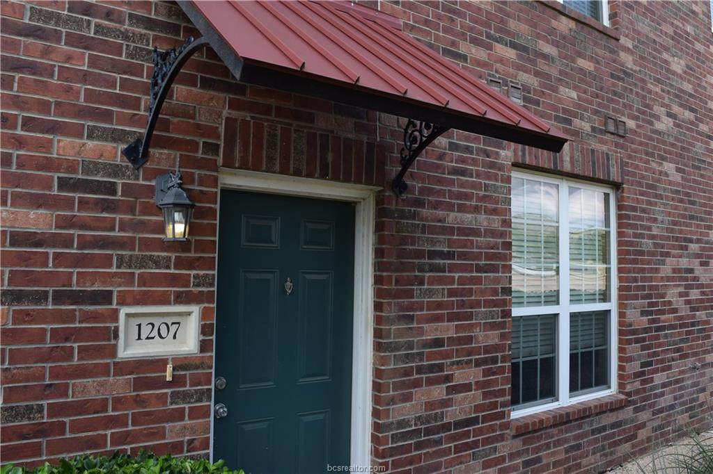 801 Luther Street W - Photo 1