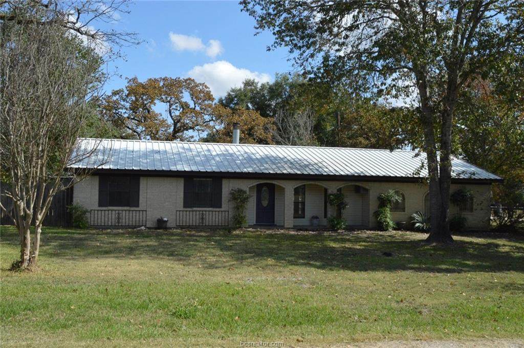 721 Arizona Lane - Photo 1