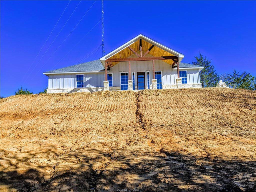3706 Hwy 46 - Photo 1