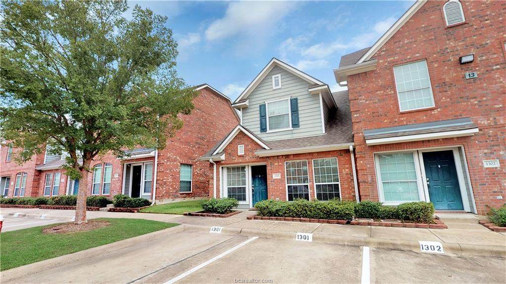 1001 Krenek Tap Road - Photo 1
