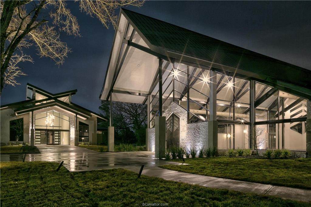 23489 Fm 1097 Rd W - Photo 1