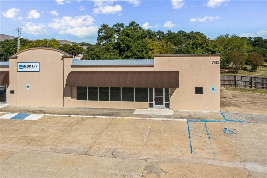 2613 29th Street - Photo 1