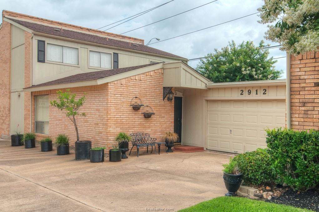 2912 Cherry Creek Circle - Photo 1