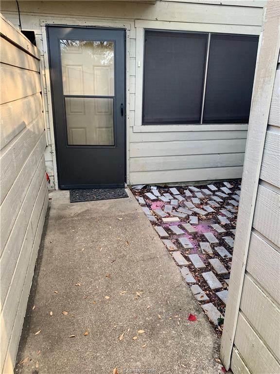 4405 Carter Creek Parkway - Photo 1