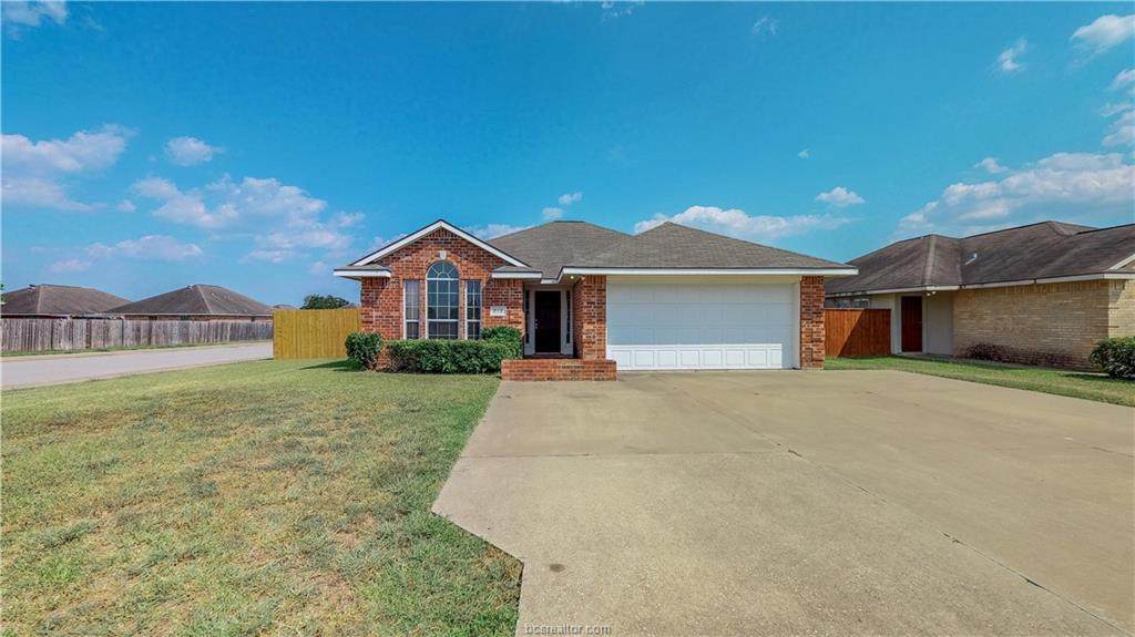918 Bougainvillea Street - Photo 1