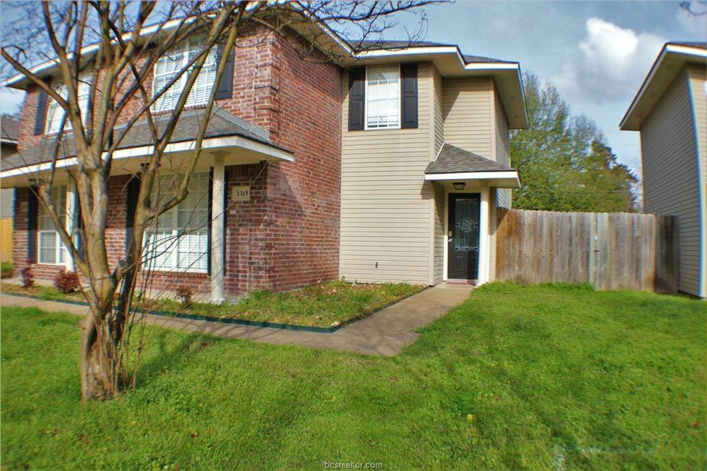 1215 Oney Hervey Drive - Photo 1