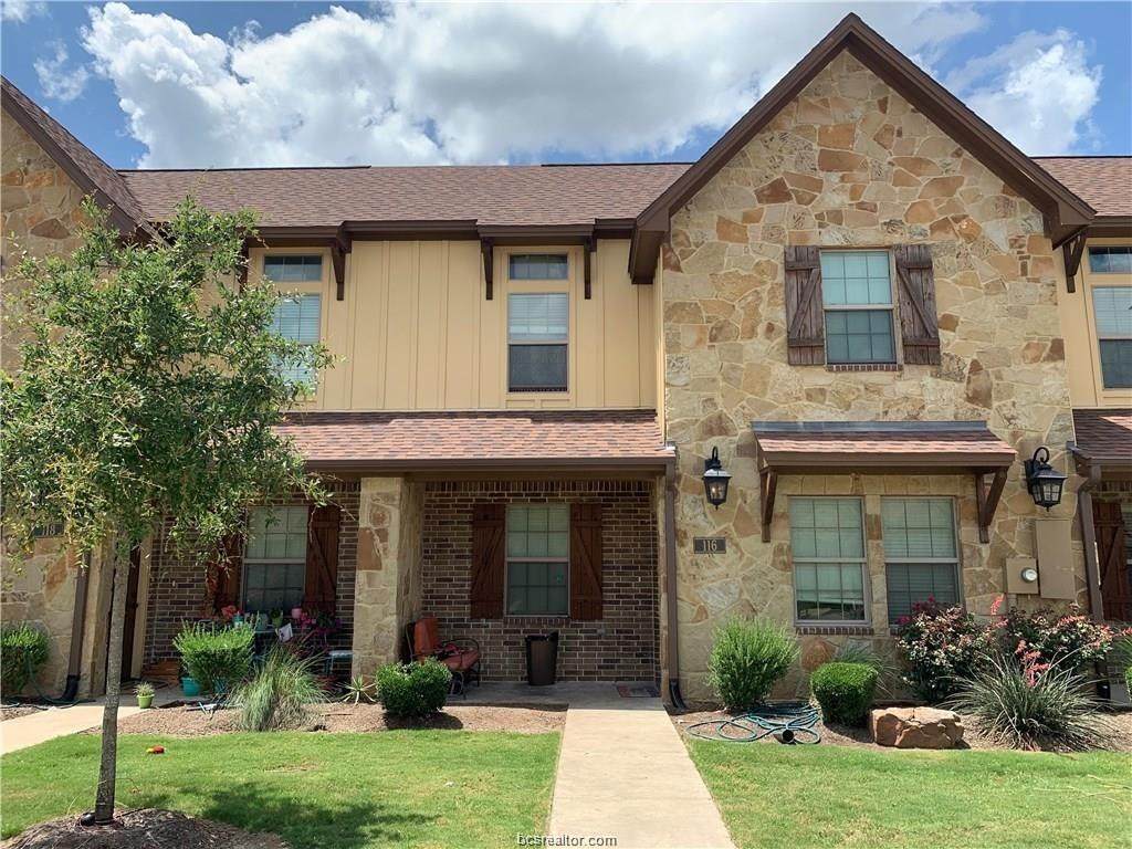 439 Momma Bear Drive - Photo 1