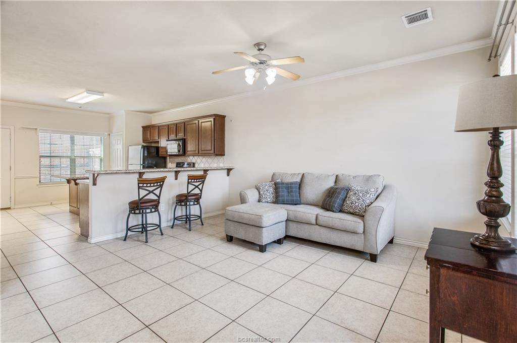 110 Forest Drive - Photo 1