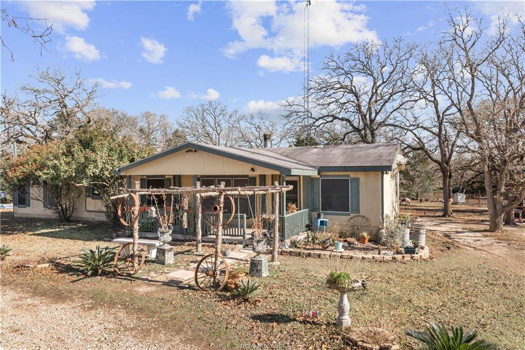 23295 Chisolm Trail - Photo 1