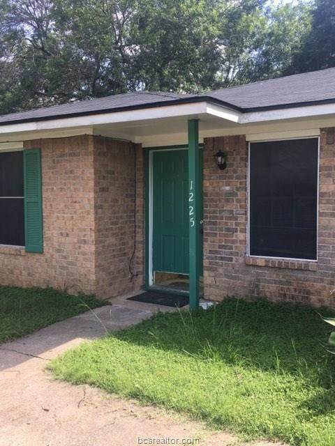 1227 Georgia - Photo 1