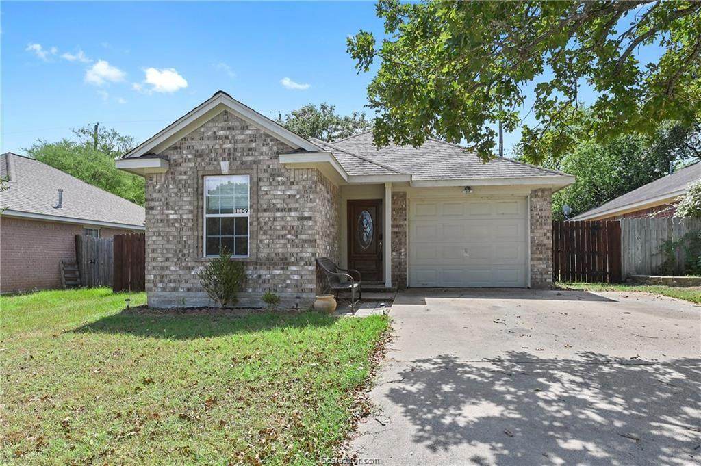 1109 Clearleaf - Photo 1