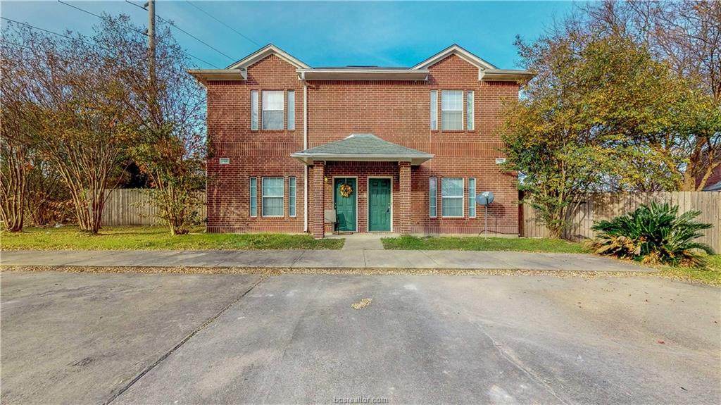 1502 Maglothin Court - Photo 1
