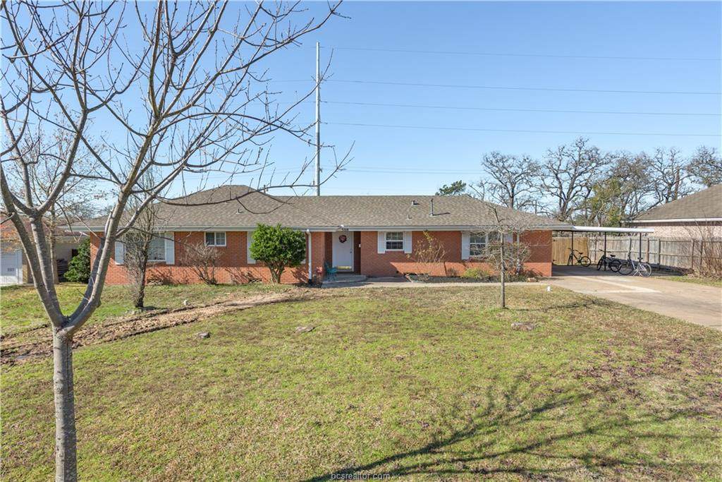 308 Fairway - Photo 1