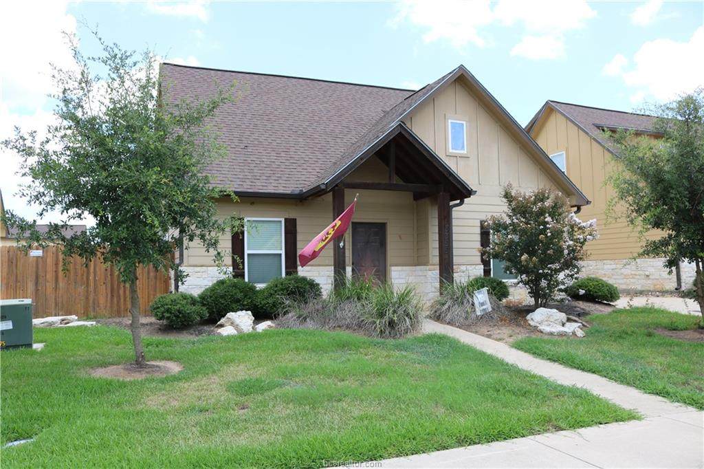 3419 Cullen - Photo 1