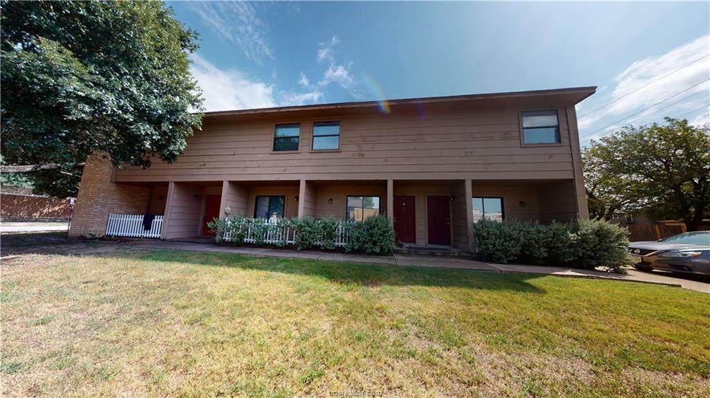 200 Lincoln Avenue - Photo 1