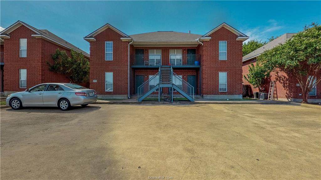 1509 Hollowhill Drive - Photo 1