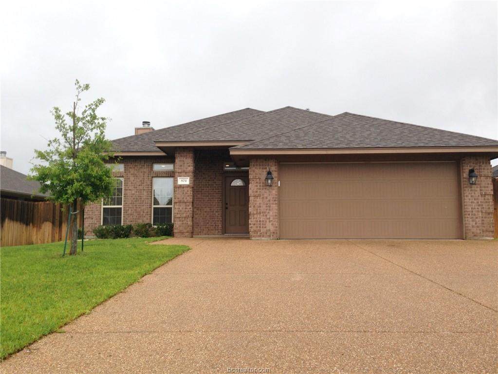 804 Dove Run - Photo 1