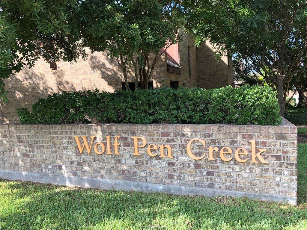 1529 Wolf Run - Photo 1