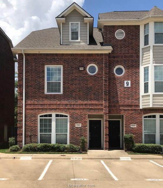 305 Holleman Drive - Photo 1
