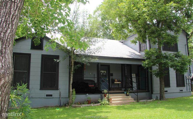 1305 25th Street - Photo 1