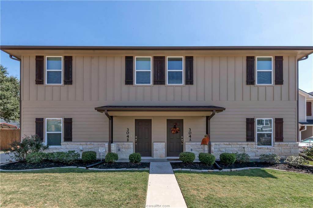 304 Ash Street - Photo 1