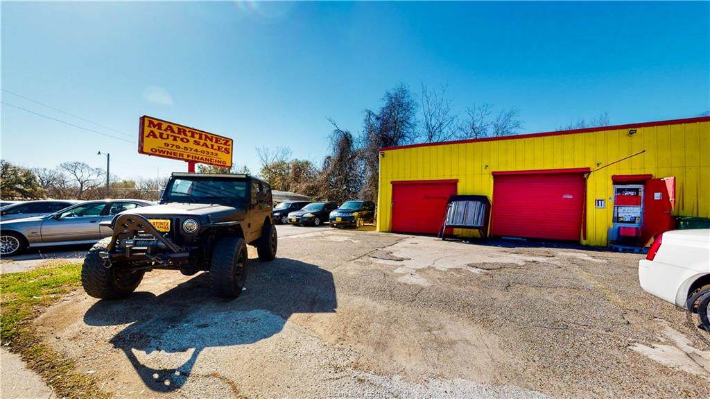 1212 Texas Street - Photo 1