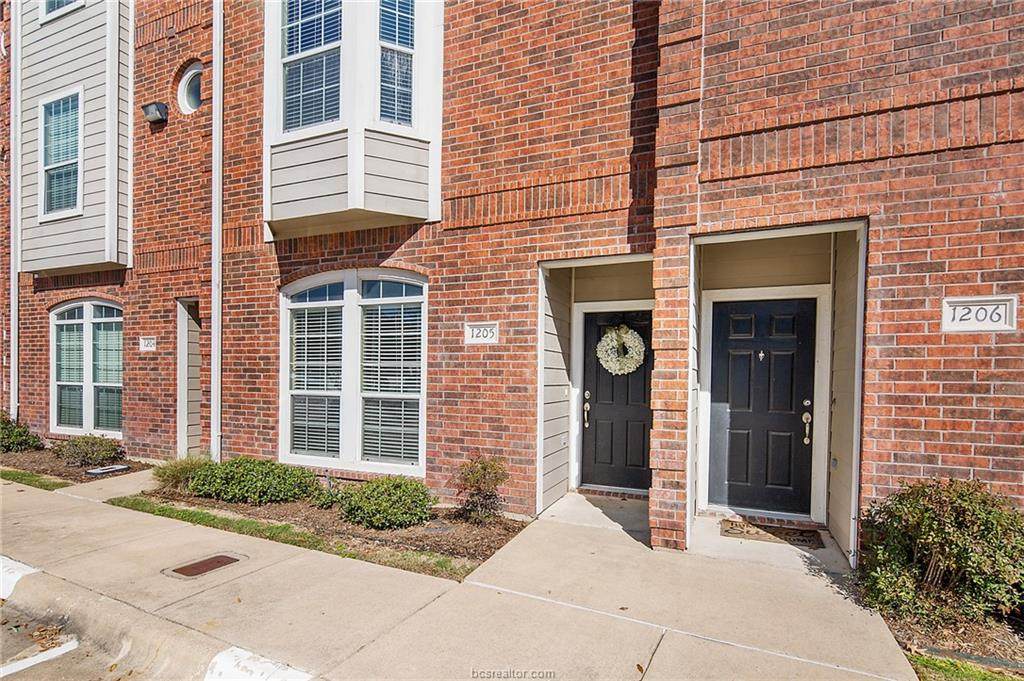 305 Holleman Drive - Photo 1