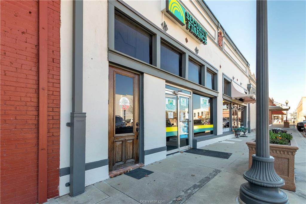 110 Farquhar Street - Photo 1
