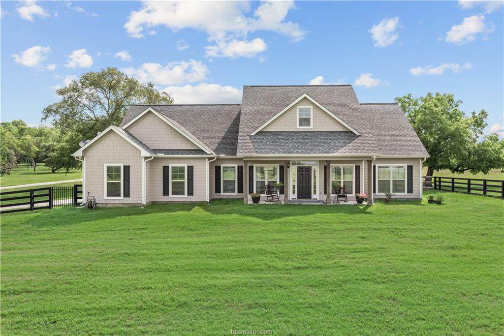 1824 County Road 253 - Photo 1