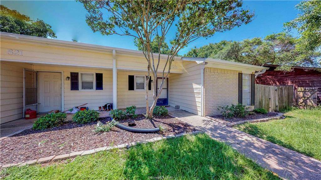 821 San Benito Drive - Photo 1