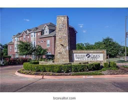 305 Holleman Dr. East Drive - Photo 1
